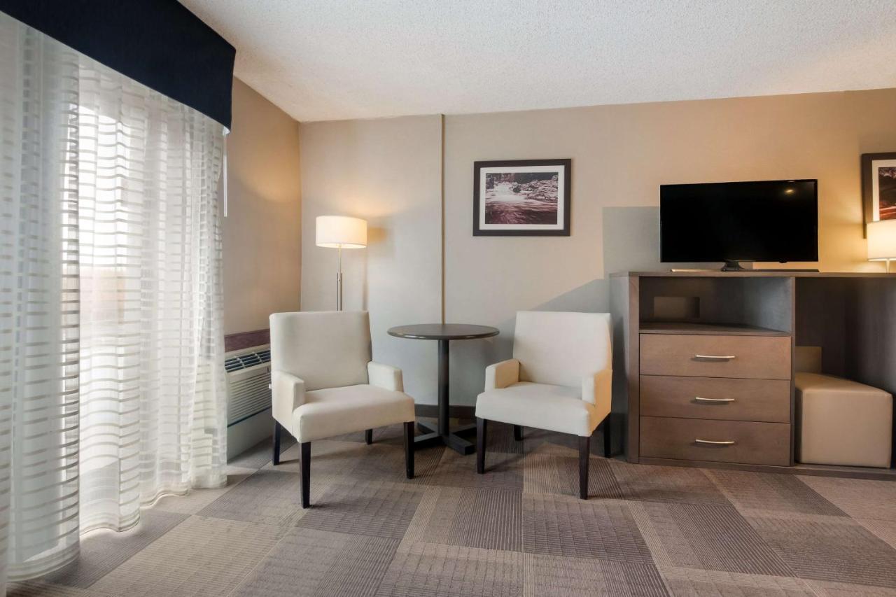 Best Western St Catharines Hotel & Conference Centre Sainte-Catherine Kültér fotó